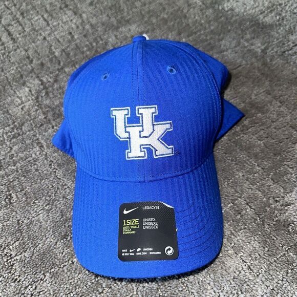 Nwt Men's Nike baseball Cap - Kentucky Wildcats - Adjustable - Picture 1 of 2